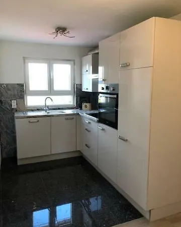 Albblick 3 Mit 4 Schlafzimmern 3 Doppel, 1 Einzelzimmer Apartment *